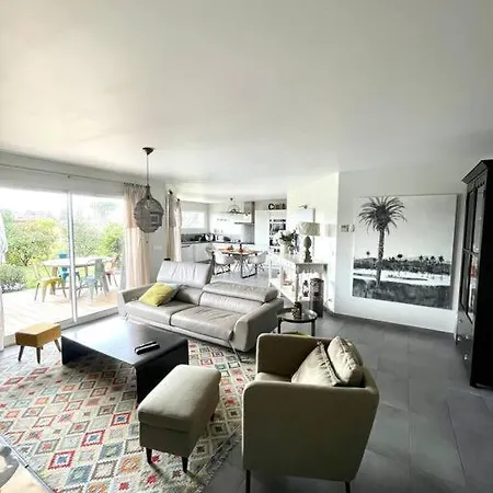 L'artistique, Maison De Charme Semesterbostad