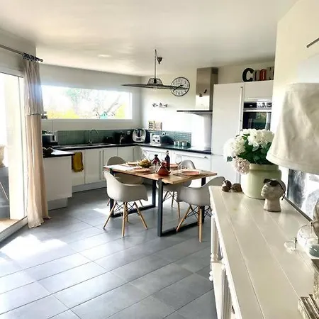 L'artistique, Maison De Charme Semesterbostad *